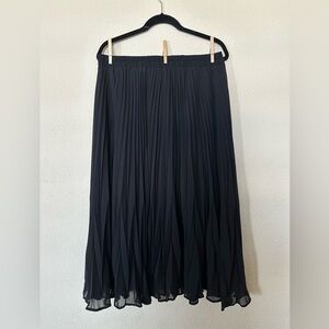 A NEW DAY Pull on pleated midi skirt - XL